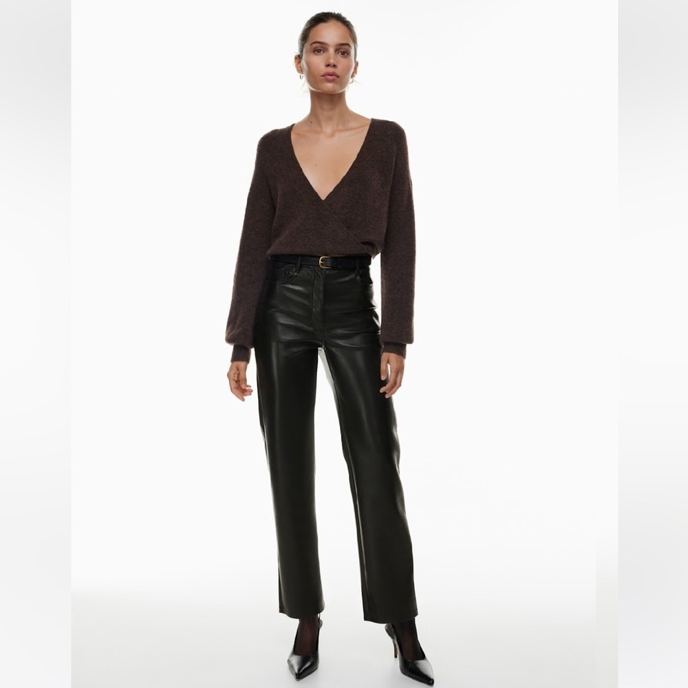 Aritzia Wilfred The Melina Vegan Leather High Waisted Pant in Black Sz 2